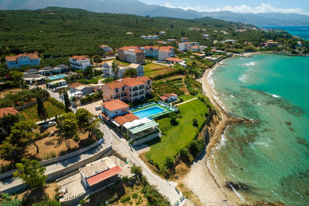 Achillion Apartments & Studios Amoudi Bagian luar foto